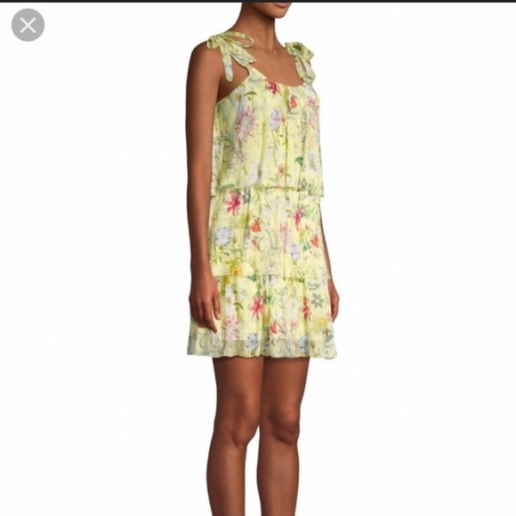 Parker Dresses & Skirts - PARKER Vicky dress in spring sangria
Small